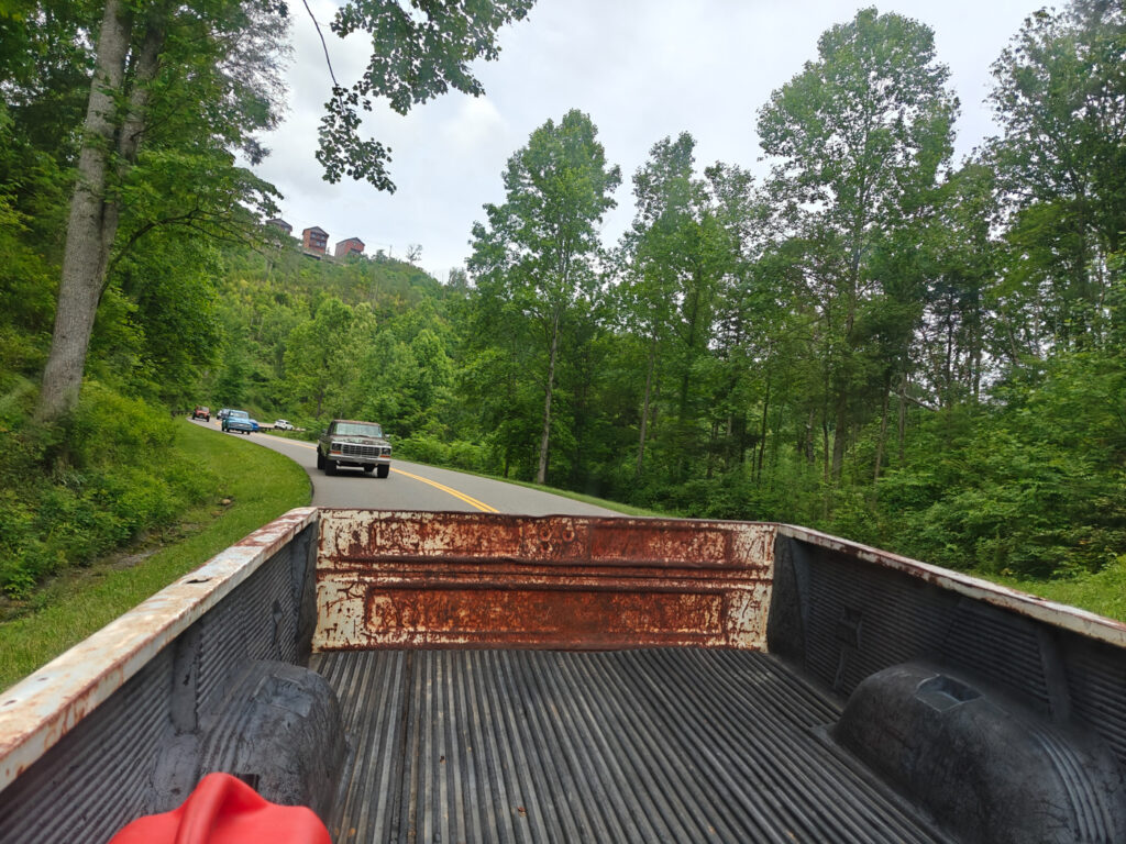 F100 Mountain cruise